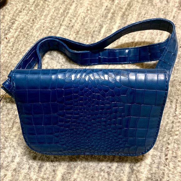 NWOT BLUE MINI BELT BAG (ONE OF A KIND) - Picture 3 of 8